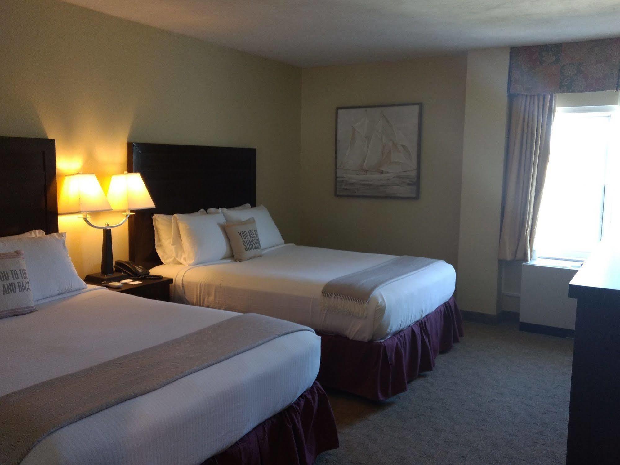Harbor House Inn Sackets Harbor Экстерьер фото