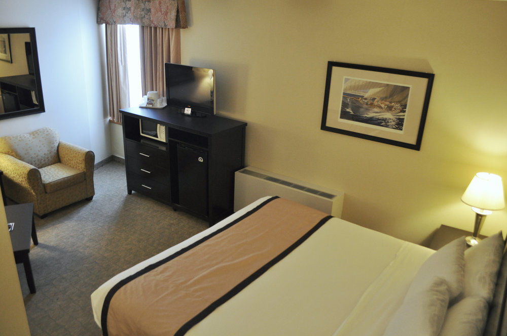 Harbor House Inn Sackets Harbor Экстерьер фото