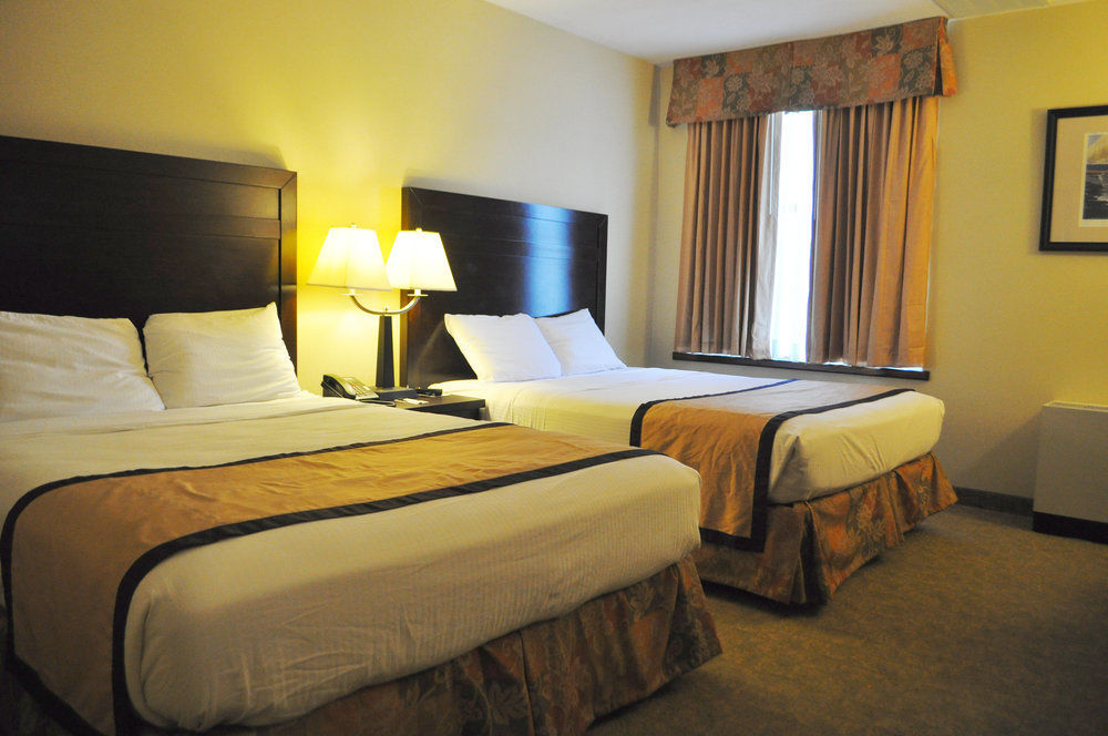 Harbor House Inn Sackets Harbor Экстерьер фото