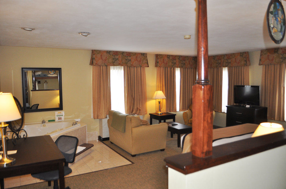 Harbor House Inn Sackets Harbor Экстерьер фото